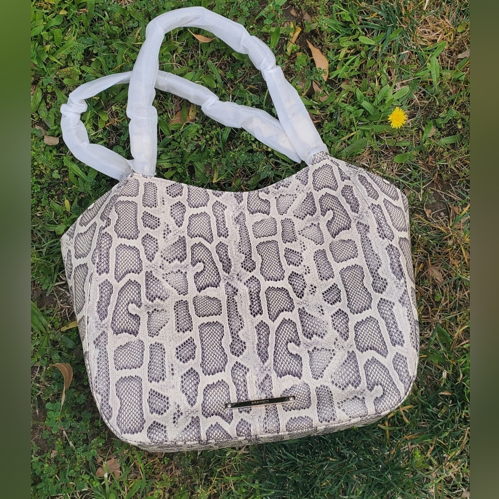 NWT IVORY ALL OVER SNAKE MARIANNA BRAHMIN TOTE